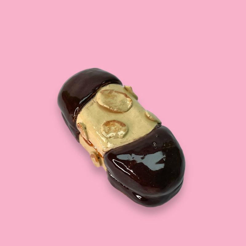 ceramic replica of Dutch cookie with chocolate