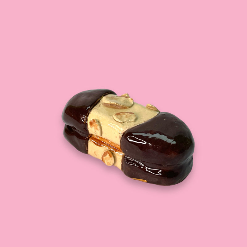 ceramic replica of Dutch cookie with chocolate