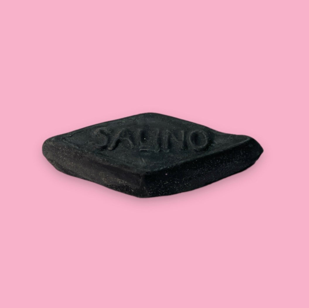 ceramic replica of Dutch licorice salino