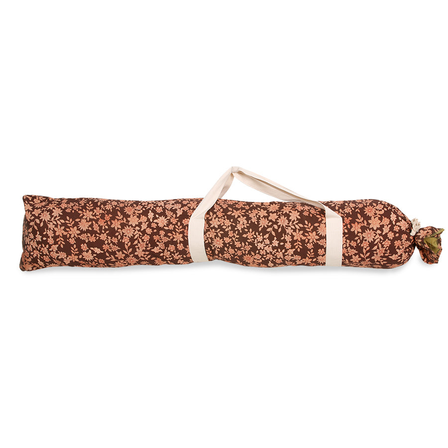 carrying bag made of orange and brown fabric with cotton handles