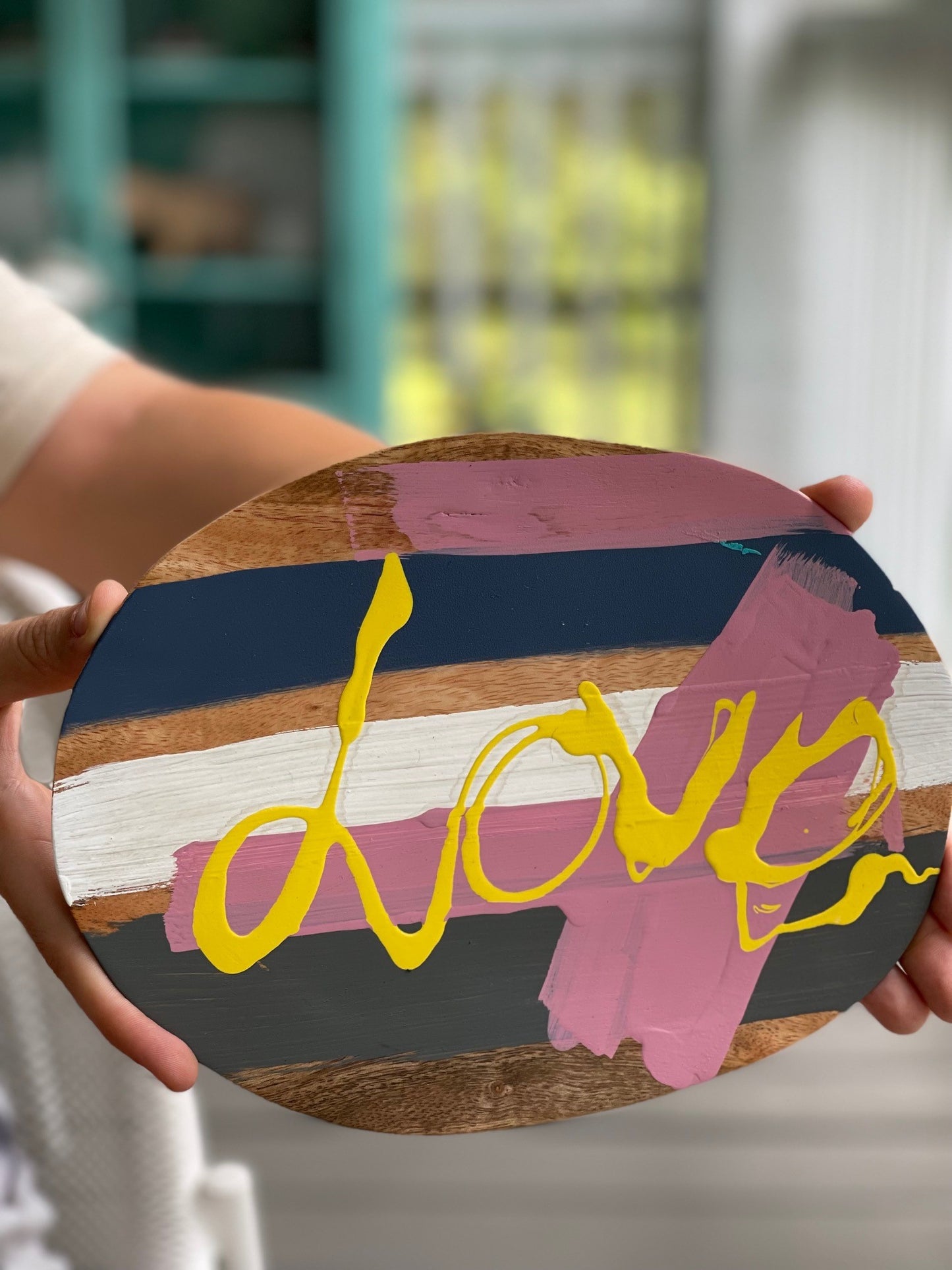 Artigirl | Art on a plate - Abstract love