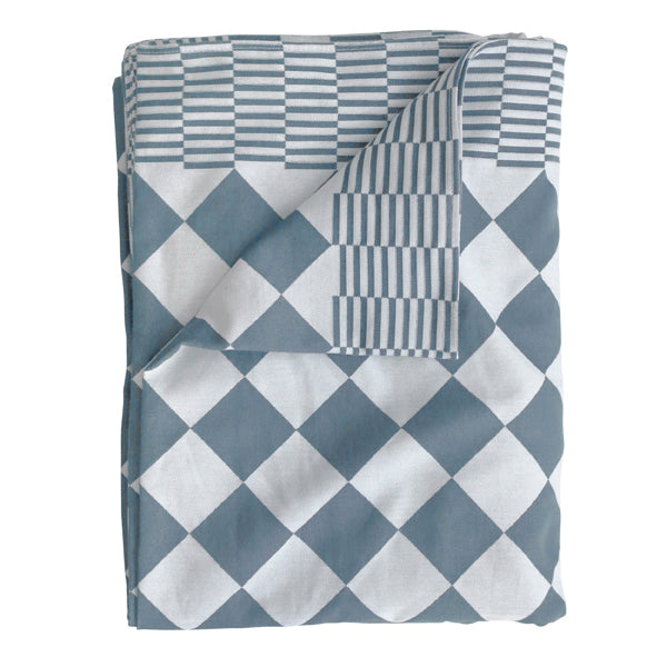 traditional Dutch blue and white checkered table cloth