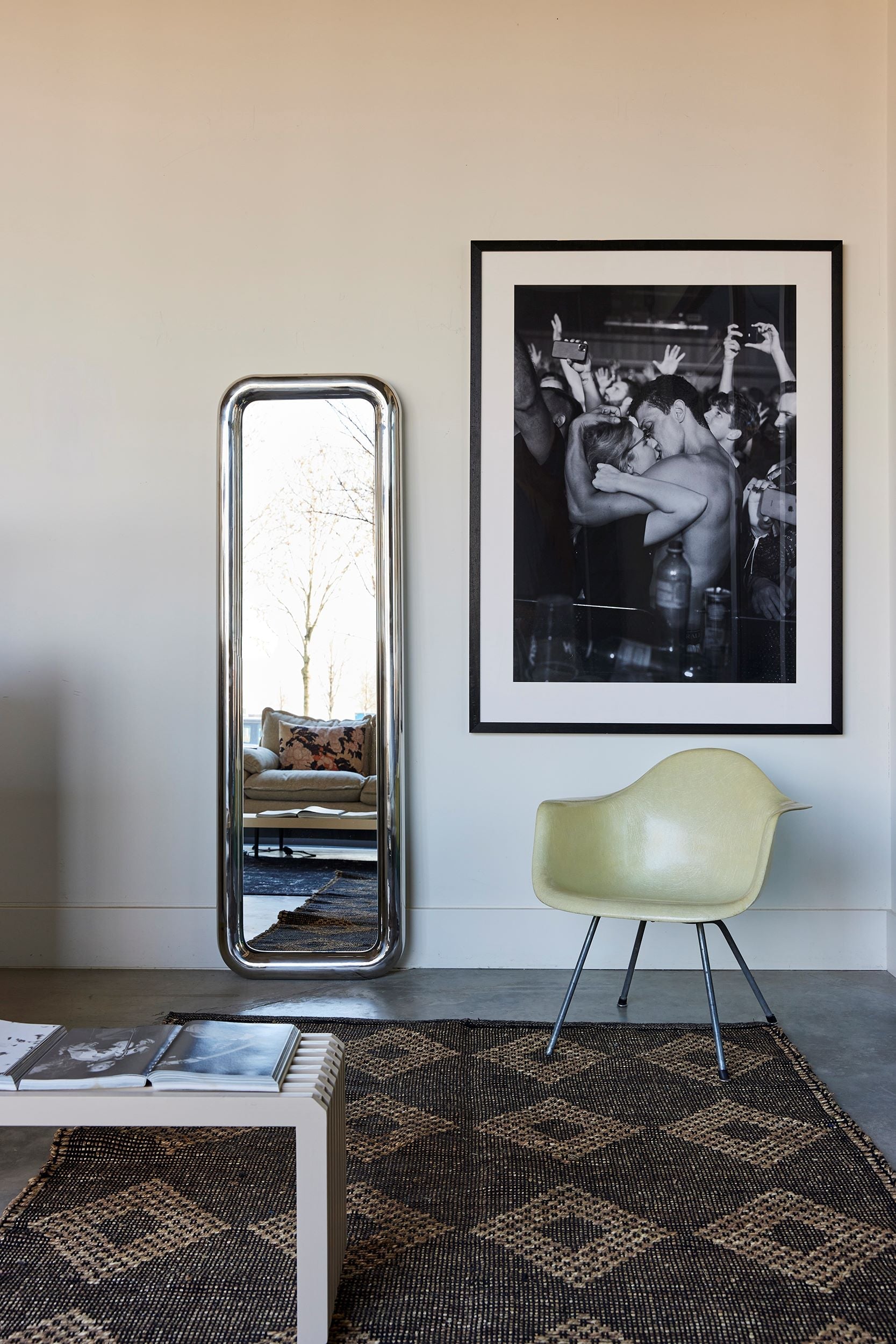 AWD8958 HKLIVING USA tall Chubby chrome frame standing