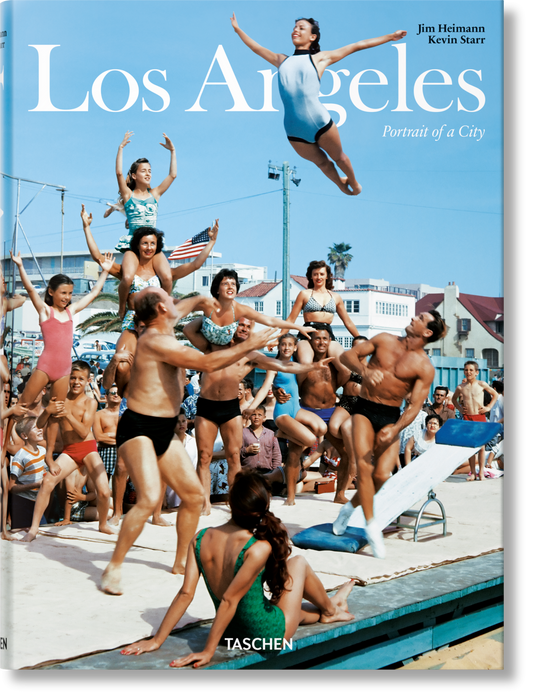 Book cover of 'Los Angeles: Portrait of a City' by Jim Heimann and Kevin Starr, featuring a vintage photo of people around a pool.