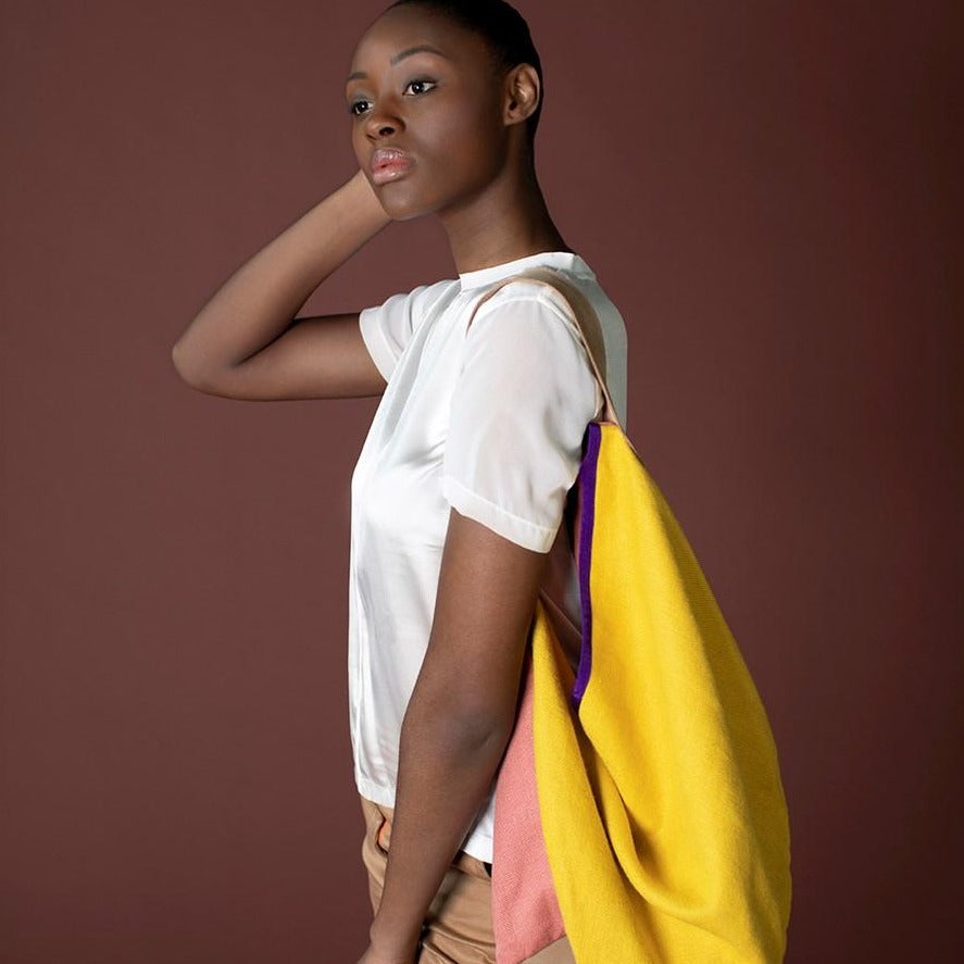 artsy bag by HK living USA made of linen in yellow and pink